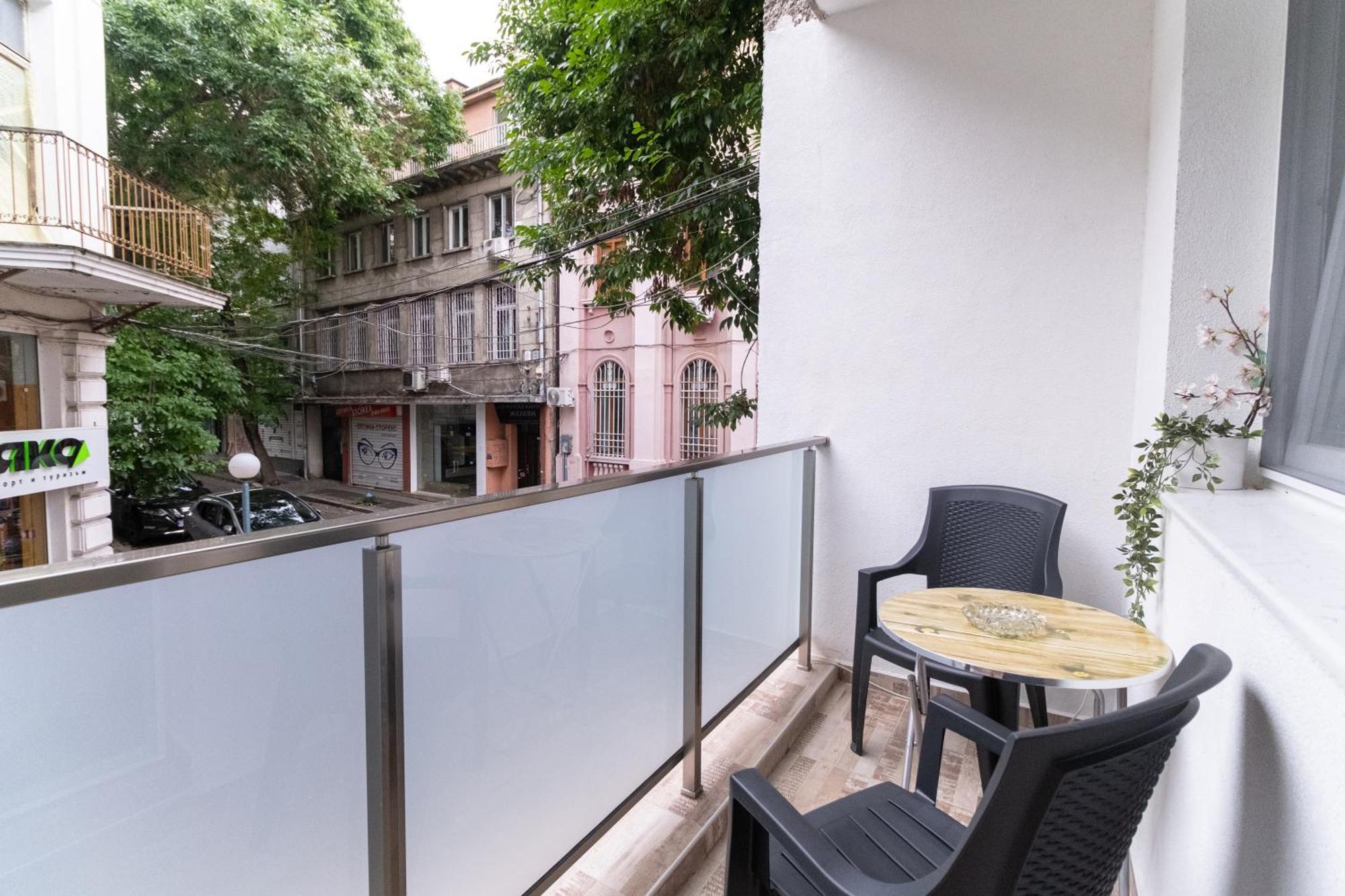 Heart Of The City 2-Bedroom Apartment Plovdiv Exterior photo